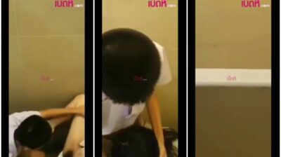 นักศึกษาครูฝึกสอน เย็ดกับนักเรียนม.3 เย็ดกันในห้องน้ำโรงเรียน ก้มไปเลียหีให้ครูโคตรเด็ด ก่อนจะให้ครูโม๊คควยแจ่ม ๆ