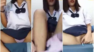 นักเรียนม.ต้น เลิกเรียนแล้วเงี่ยนหี นั่งช่วยตัวเองเบ็ดหี