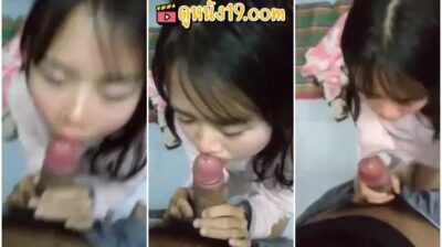 หลุดวัยรุ่นไทย โม๊คควยให้แฟนอย่างเสียว จับควยแล้วดูดที่หัวควยแรง ๆ ใช้ปากอมควยลีลาอมโคตรเทพ